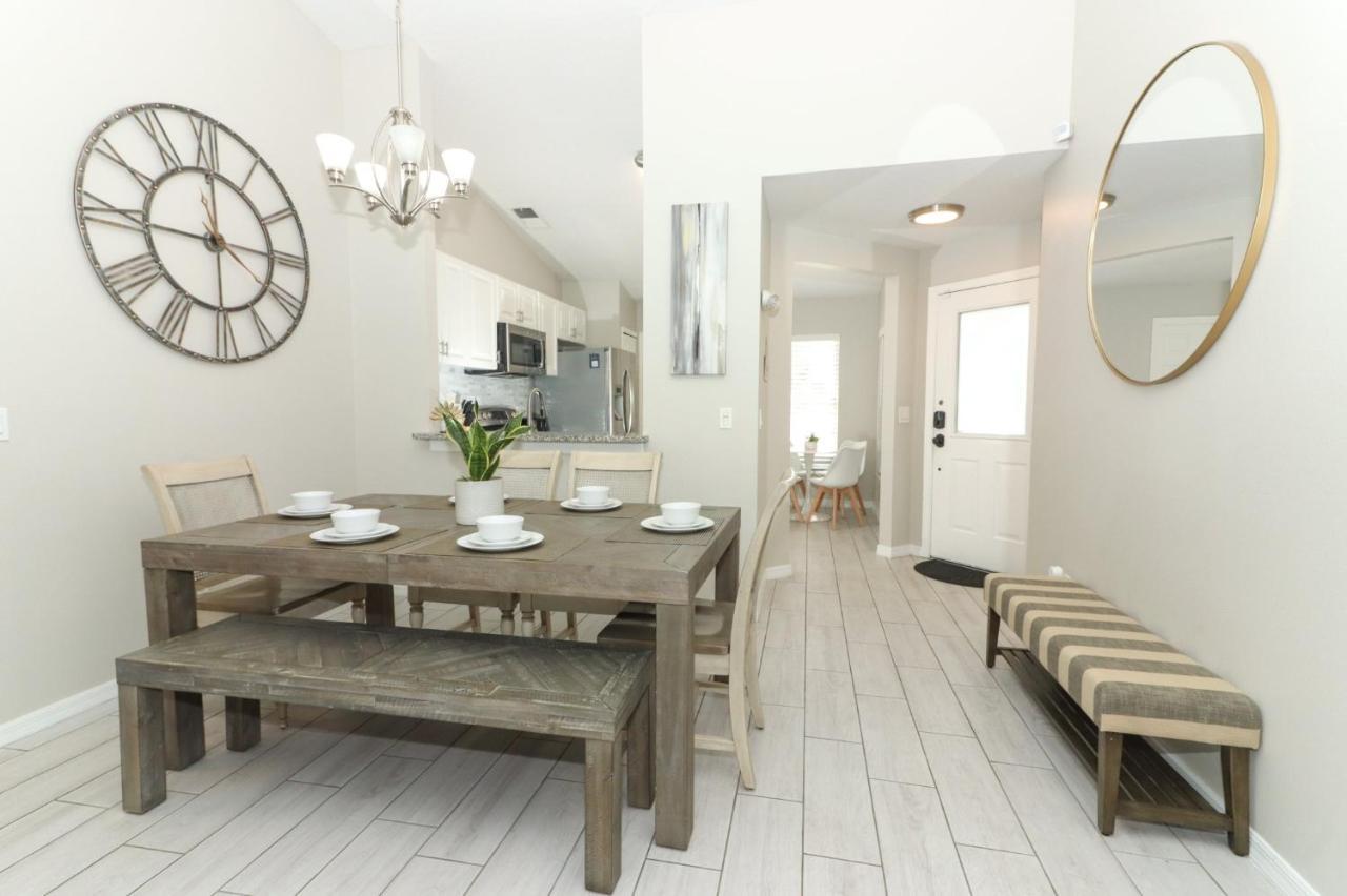 Lilys Stylish Villa Close To Disney Ideal For Long Stays Orlando Kültér fotó