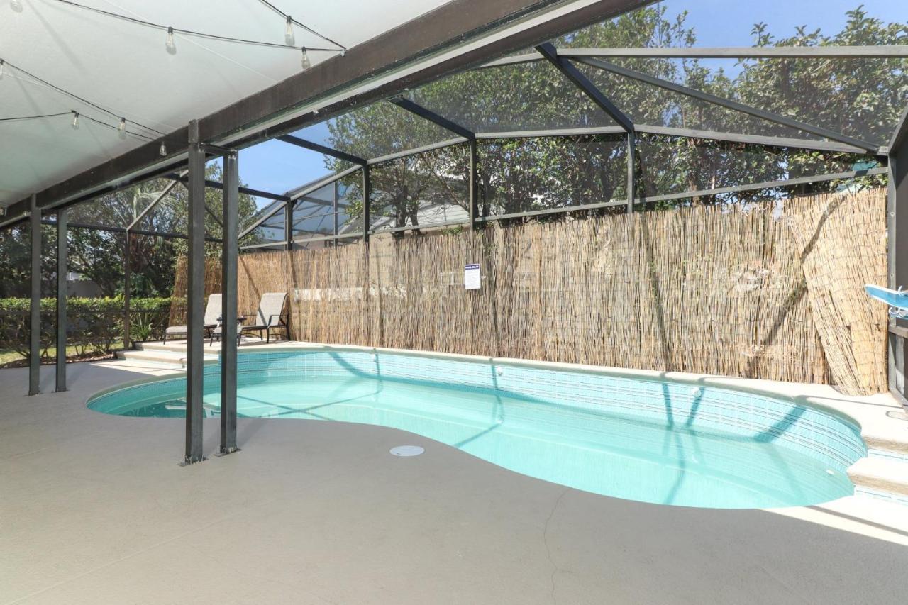 Lilys Stylish Villa Close To Disney Ideal For Long Stays Orlando Kültér fotó